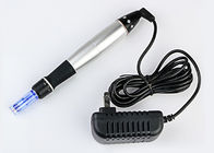 Penna di vibrazione elettrica a macchina nera e d'argento di Dott. Pen Auto Microneedle System